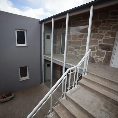 Patio Da Caetana Freineda