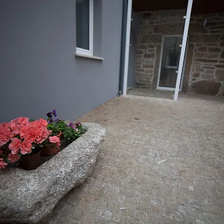 Patio Da Caetana Freineda