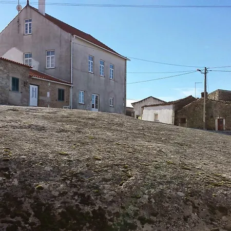 Patio Da Caetana Freineda