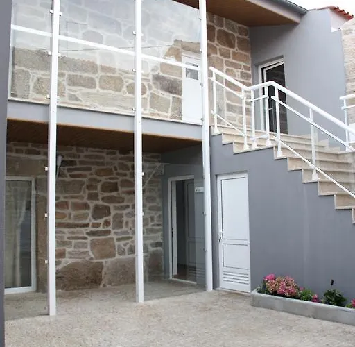 Patio Da Caetana Freineda